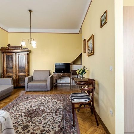 George Apartment Lwów Zewnętrze zdjęcie