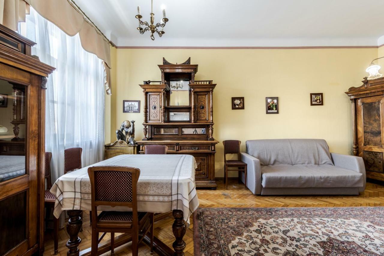 George Apartment Lwów Zewnętrze zdjęcie