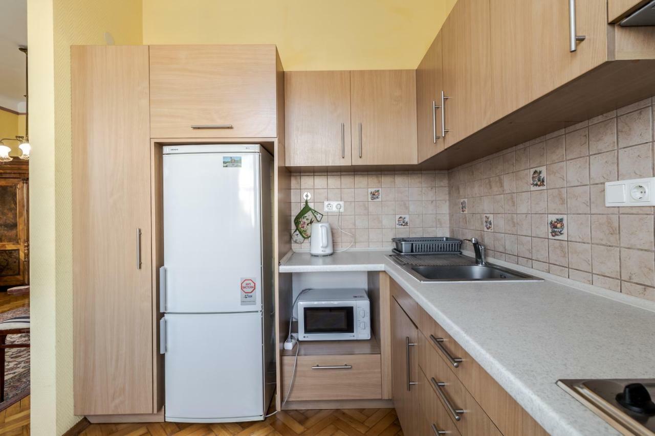 George Apartment Lwów Zewnętrze zdjęcie