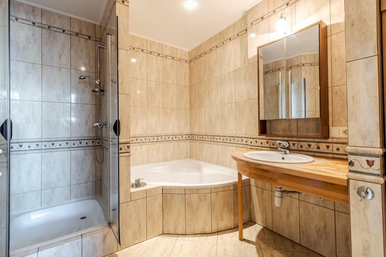 George Apartment Lwów Zewnętrze zdjęcie